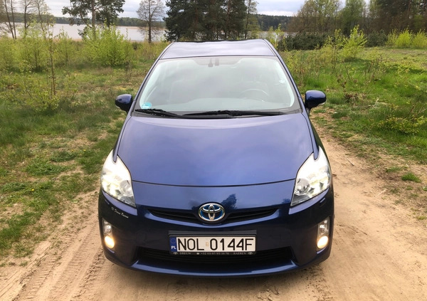 Toyota Prius cena 41500 przebieg: 205000, rok produkcji 2010 z Olsztyn małe 106